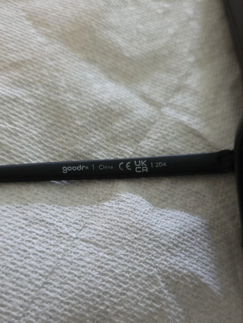 Black Round Sunglasses - It’s Not Black It’s Obsidian